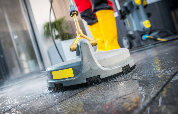 Best Deck Cleaning Services  in Pikeville, TN